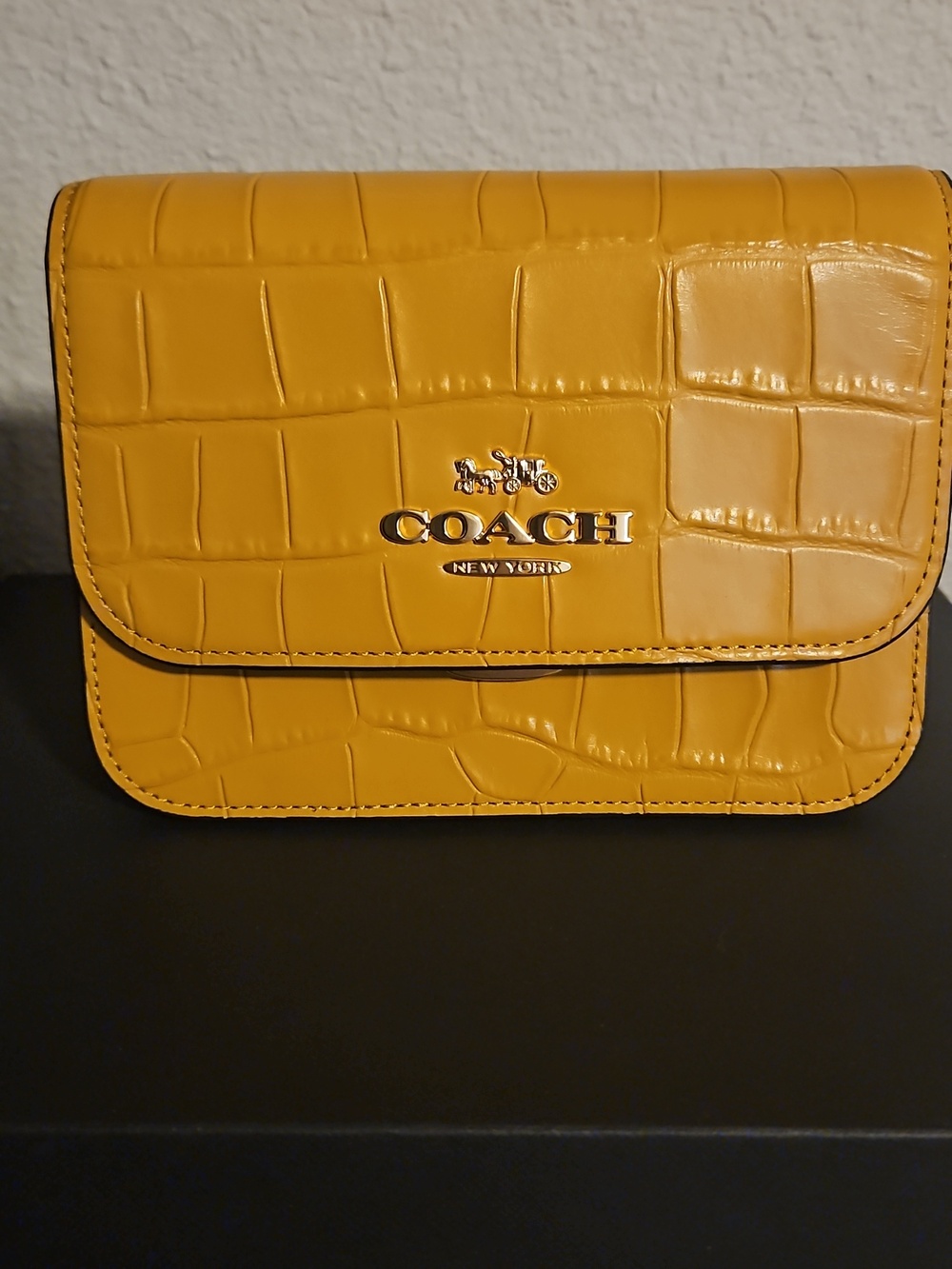 Coach Brynn Crossbody - Flax Crocodile Embossed Leather Bag - NWT Purse Mustard - Picture 12 of 15